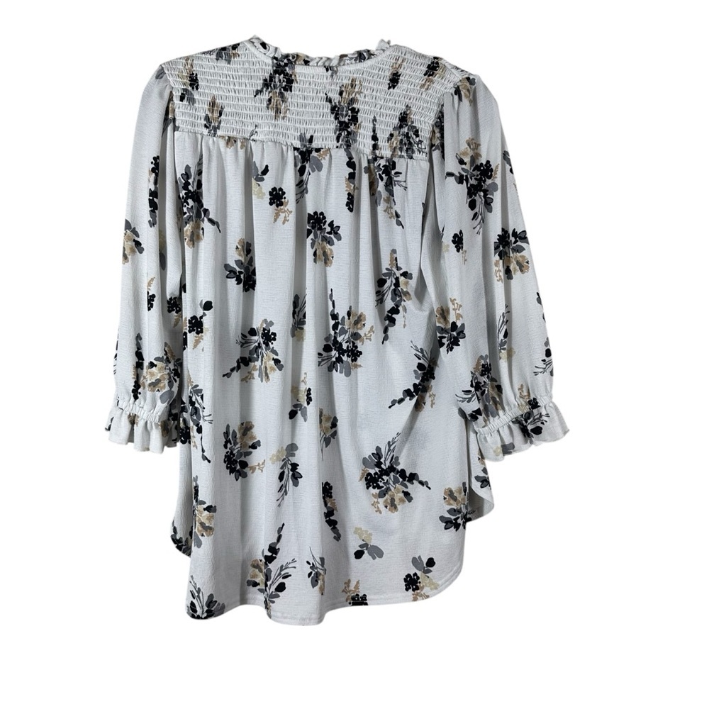 Melloday White Floral Blouse Size 1X - Picture 6 of 8